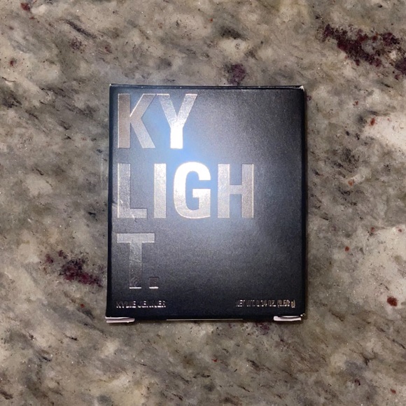 KY LIGHT - ice me out (Illuminating Powder) - Picture 2 of 3